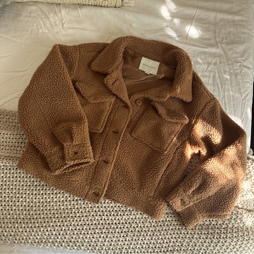 AE Cropped Sherpa Jacket